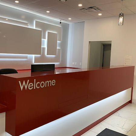 Emerald Hotel & Suites Calgary Airport Ngoại thất bức ảnh