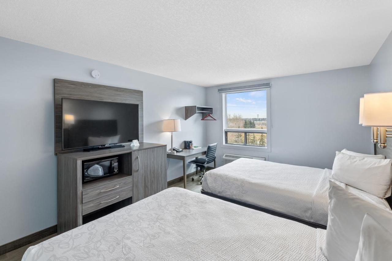 Emerald Hotel & Suites Calgary Airport Ngoại thất bức ảnh