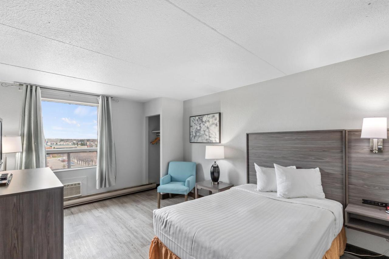Emerald Hotel & Suites Calgary Airport Ngoại thất bức ảnh