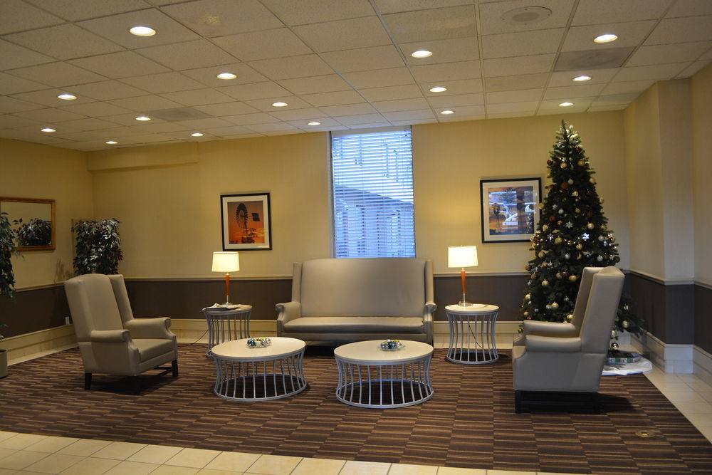 Emerald Hotel & Suites Calgary Airport Ngoại thất bức ảnh
